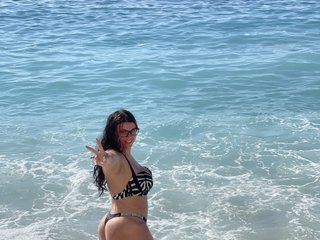 I'm 22 Years Old! At BongaCams People Call Me LolyLollipop