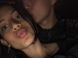 We Come From Medellin And 19 Is Our Age And Our BongaCams Model Name Is Lauren-sebas