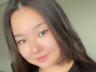 I Am A Brunette! My BongaCams Name Is MiyuLee, My Age Is 20 Years Old