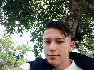At BongaCams People Call Me Thebigtwink And I Live In Venezuela