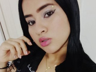 I Am A Brunette And I'm 20 Yrs Old! My BongaCams Name Is Deborasex73