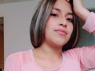I'm A Camwhoring Easy Honey, My Age Is 20 Yrs Old And I Am A Brunette