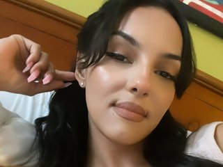 I'm A Sex Cam Sexy Hottie, I Am A Brunette! I'm 31 Years Old