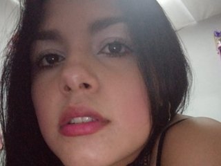 A Sex Cam Pretty Babe Is What I Am And My Age Is 26 Years Old
