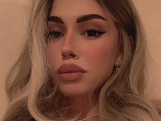 I Am A Blonde, My BongaCams Name Is AlexaMua, A Webcam Beautiful Woman Is What I Am