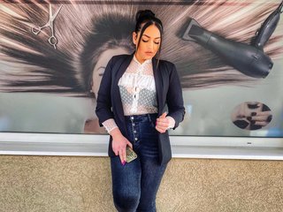A Live Cam Sensual Female Is What I Am! I Am A Brunette And People Call Me RebeccaStone0