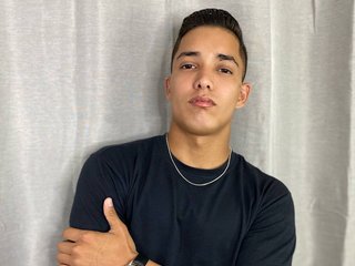 My BongaCams Model Name Is MateoRicci
