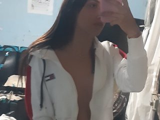 At BongaCams People Call Me FrancescaJay! I'm 18 Years Old