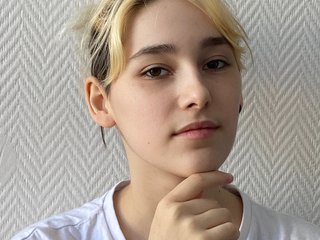 I Am A Brunette And My Age Is 18 Yrs Old, I Am Named BeckyLucky