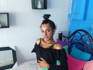 My Age Is 26 Years Old! I'm A Live Webcam Luscious Trans-sexual And I Am A Brunette