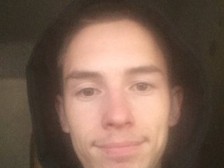 My Name Is Mark20005! I Am A Brunette
