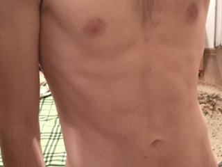 I Am A Brunette And My Name Is Milf1hanter1, I'm 22 Years Old