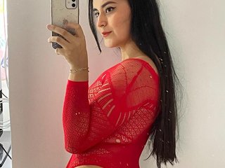 I Am A Brunette, I'm 19 Years Old! My BongaCams Model Name Is Keimy3
