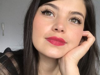 I'm 26 Years Old, I'm A Live Webcam Cute Lady