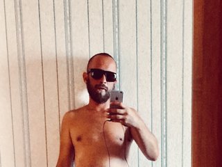 I'm 35 And I Am A Brunette