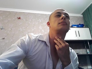 I Am A Blonde, I Am Named First1819