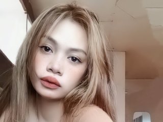 My Name Is ExtraHotMum, I'm 23 Years Old And I Am A Blonde