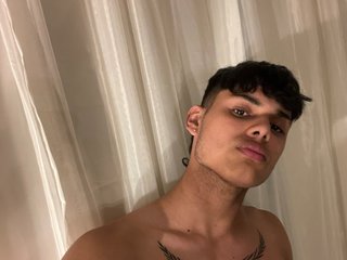 I Am A Brunette And My Name Is -ares-