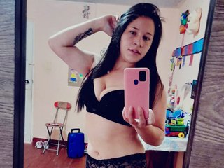 A Live Cam Horny Woman Is What I Am And I Am A Brunette
