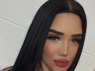 I'm A Live Cam Seductive Lady! I Am Named Yana881