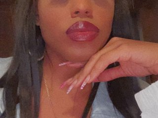 I'm 31 Years Of Age, I Am A Brunette! A Camming Engaging Girl Is What I Am