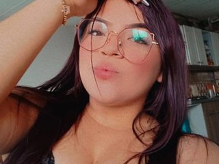 I Am A Redhead And I Am Named KhloeHott! I'm 18 Yrs Old