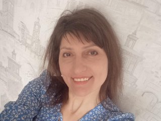 I'm A Cam Luscious Sweet Thing, I Am A Brunette 2