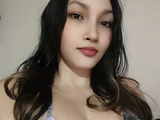 20 Is My Age! A Camming Luscious Woman Is What I Am, At BongaCams People Call Me Kiara-pertuz