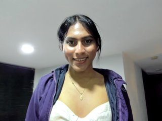 My Name Is MiaLiv! I Am A Brunette And I'm A Camming Pretty She-male