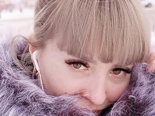 I Am A Blonde, My Model Name Is XTifanix! My Age Is 25 Years Old