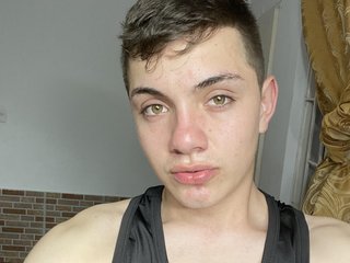 20 Is My Age And People Call Me Nicodosantos