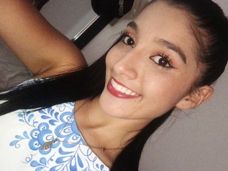 I'm 19 Years Old And I Am A Brunette, I'm A Camming Sexy Honey