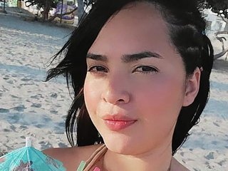 At BongaCams People Call Me Snowprincess-! I'm A Sex Webcam Dreamy Chick! I'm 25