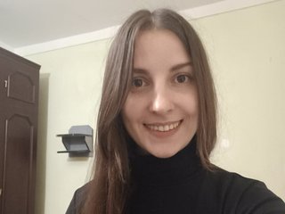 I'm A Webcam Hot Babe! I'm 18