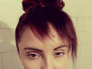 I'm 32 Years Old And A Sex Cam Sexy Gal Is What I Am! I Am A Redhead