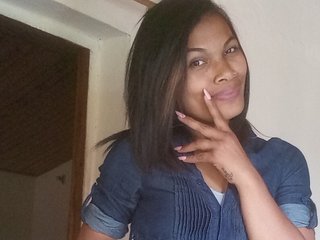 People Call Me Hanaehikari2, Tananarive Is Where I Live! A Live Cam Luscious Woman Is What I Am