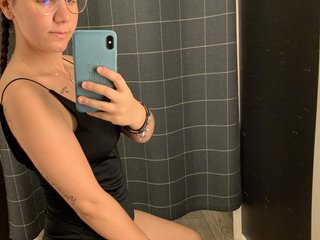 18 Is My Age, A Webcam Delicious Woman Is What I Am, I Am A Redhead