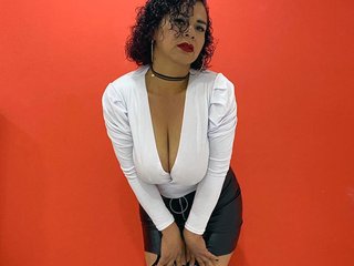 A Webcam Lovely Lady Is What I Am! 39 Is My Age