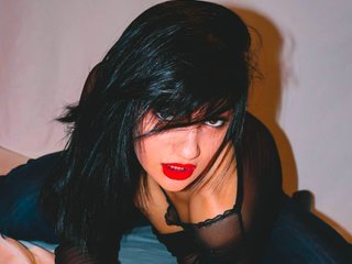 My Age Is 18 Yrs Old, I'm A Camming Easy Woman