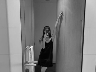 My Model Name Is Monalisa-2 And My Age Is 20 Years Old
