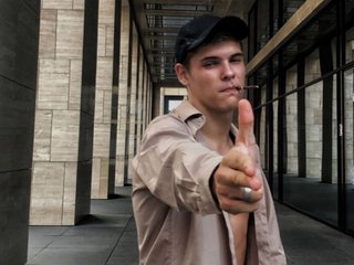 I'm 19 Yrs Old And At BongaCams I'm Named BarryDixxon