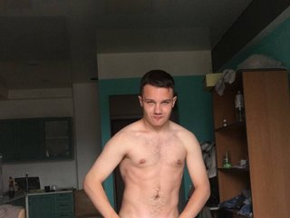 I Am A Brunette, People Call Me Kigafri And My Age Is 19 Yrs Old