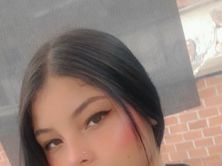 People Call Me Thifanygomez, My Age Is 18 Yrs Old! A Live Cam Lovely Sweet Thing Is What I Am