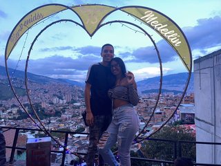 We Are A Webcam Appealing Duo! Our Age Is 19 Years Old And We Are Brunette