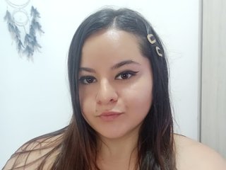 I Am A Brunette And A Live Chat Sensual Lady Is What I Am