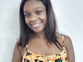 I Am A Brunette! At BongaCams People Call Me AndreaSanta