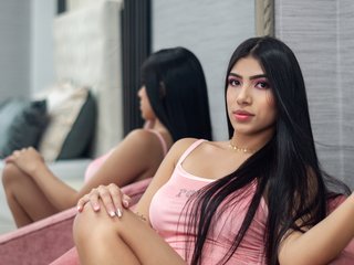 I Am A Brunette, At BongaCams People Call Me MeganHartt, I'm A Live Cam Horny Female