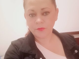 I Am A Brunette! 47 Is My Age And I'm A Live Cam Good-looking Bimbo