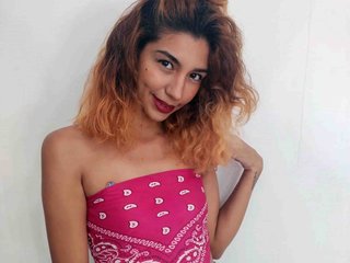 A Sex Chat Cute Woman Is What I Am! I Am A Brunette