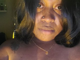 I Am A Brunette! A Sex Cam Irresistible Woman Is What I Am